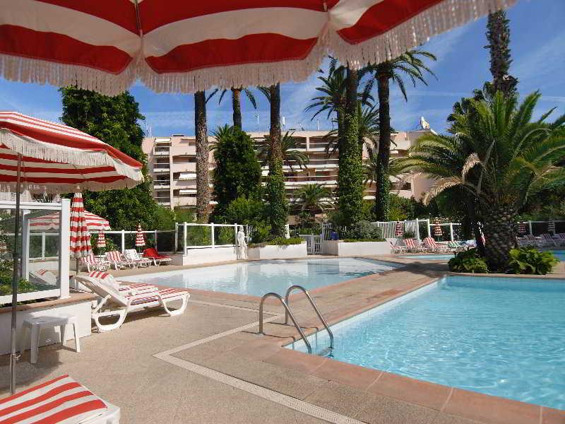 Residence Odalys Open Golfe Juan Exterior foto